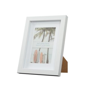Escape 6x8 inch White with 4x6 or 5x7 inch Opening